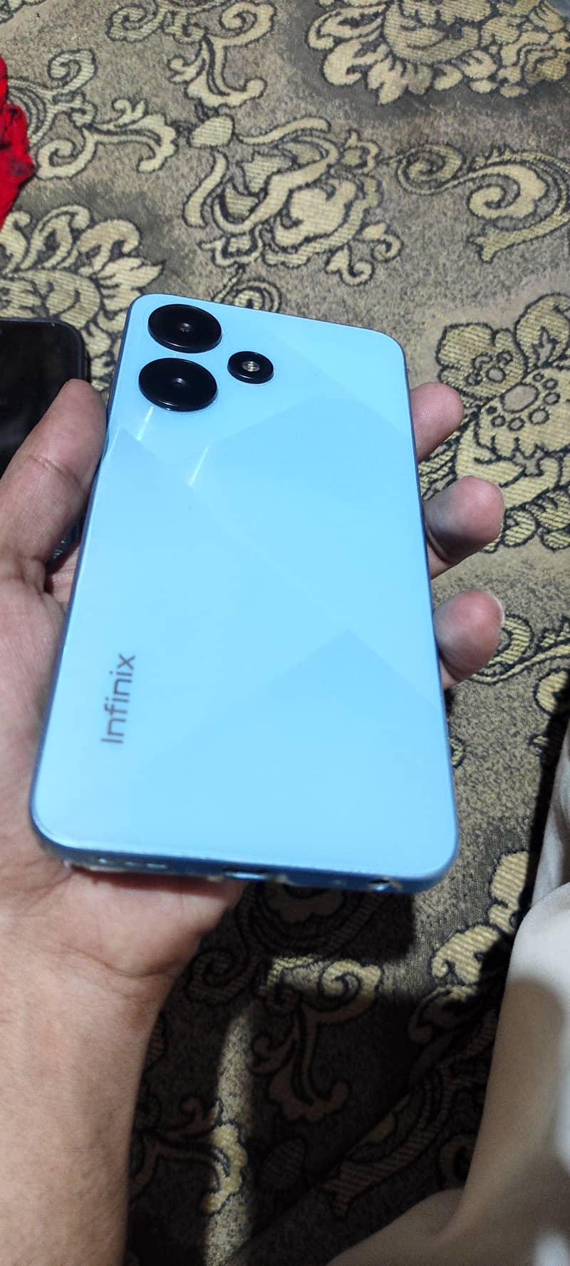 Infinix Hot 30i 16/128 10 by 10 urgent sale 4