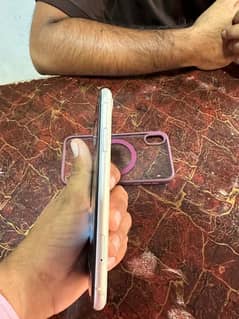 iphone XR condition pic ma dhk sakty ha