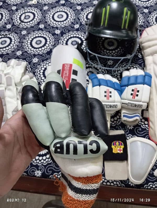 cricket kit for sale 16