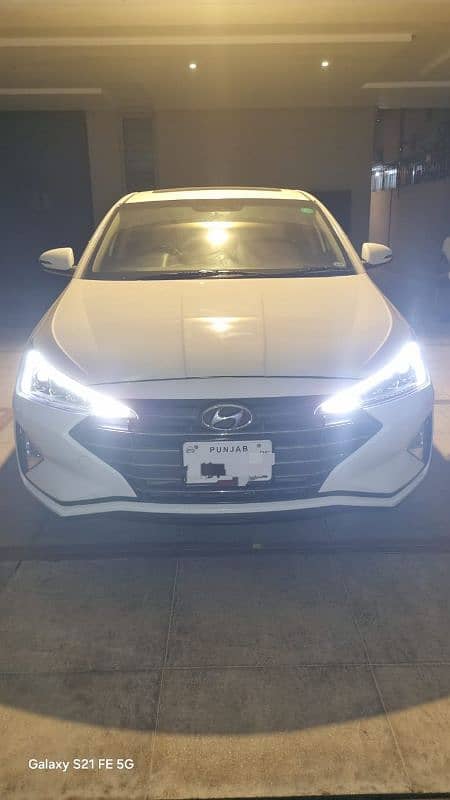 Hyundai Elantra 2021 GLS full OPTION Automatic 1