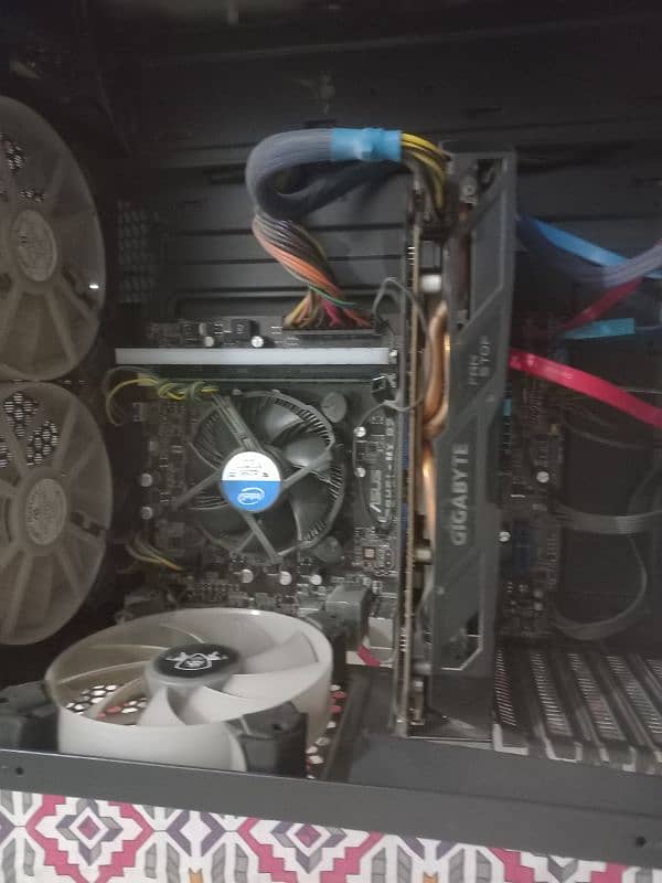 Core i7 2nd gen Gaming Pc in good condition 6