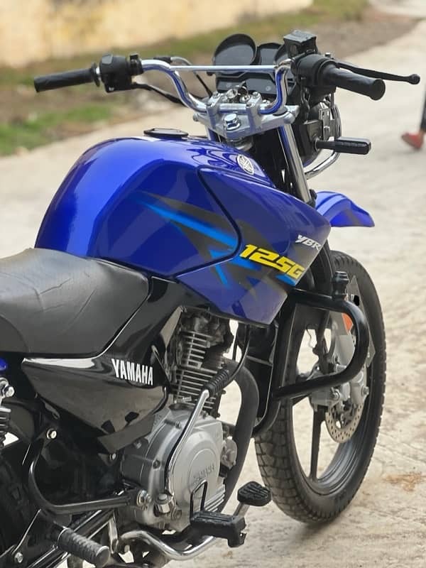 Yamaha YBR 125 G 7