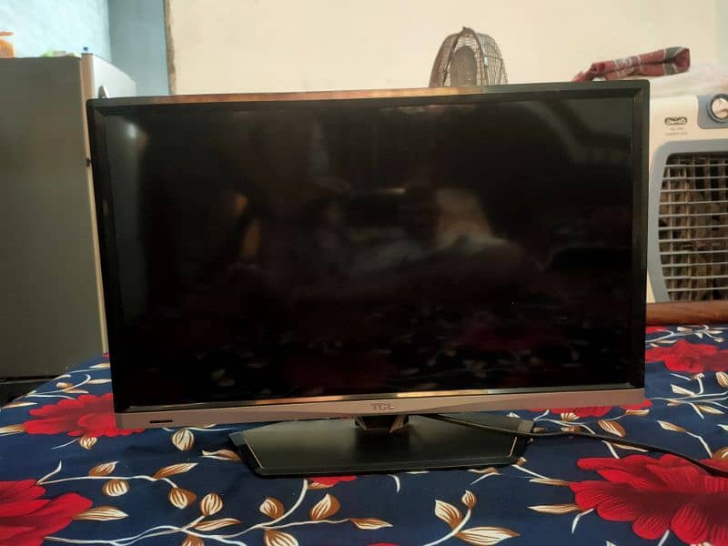 TCL 24. INCH LCD 4