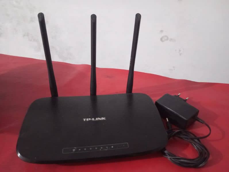 TpLink WiFi Router 450mbps 2