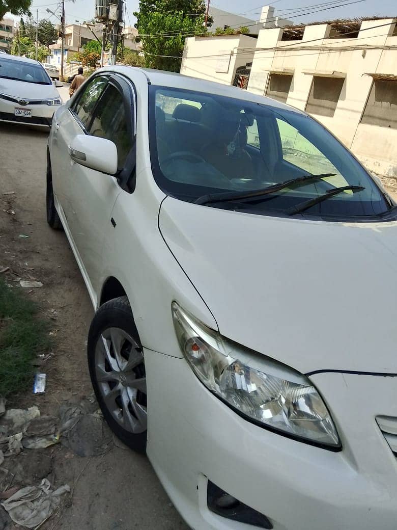 Toyota Corolla  Xli manual 2011 for Sale - Excellent Condition 7