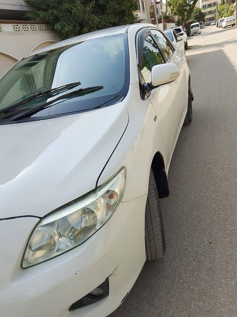 Toyota Corolla  Xli manual 2011 for Sale - Excellent Condition 9