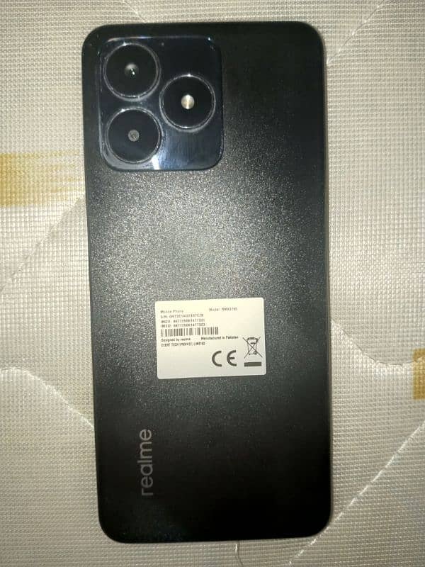 Realme C53 1