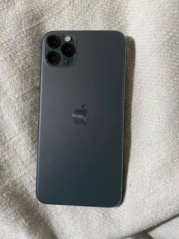 iphone 11 pro max 3