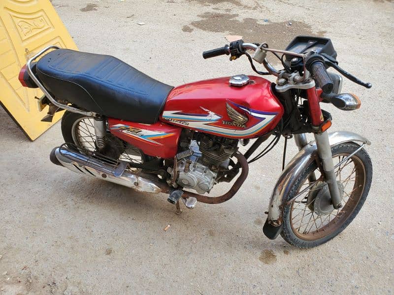 HONDA CG 125 (2016) 4