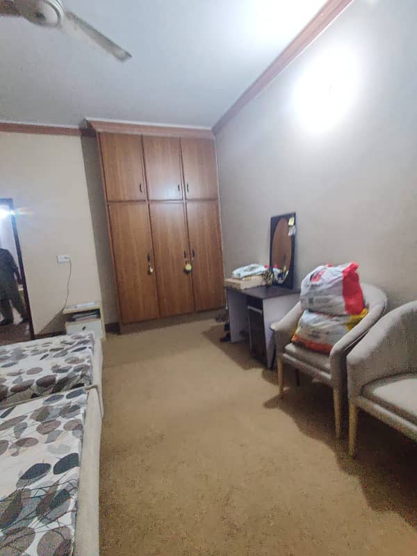 Iqbal Town 10 Marla Uper 3 Bed Portion At Prime Location 6