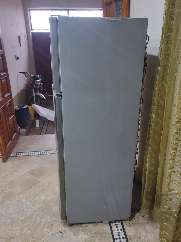 Electrolux refrigerator 1