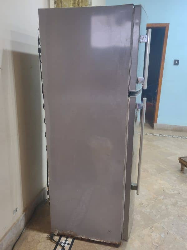 Electrolux refrigerator 3