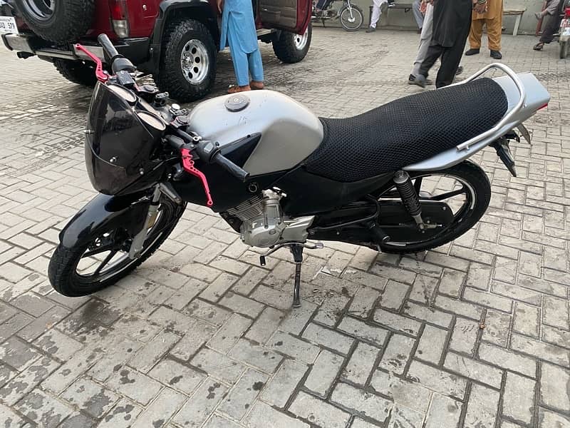 YAMAHA YBR 125 URGENT SALE 3