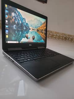 Dell Precision 7510 Core i7 Laptop