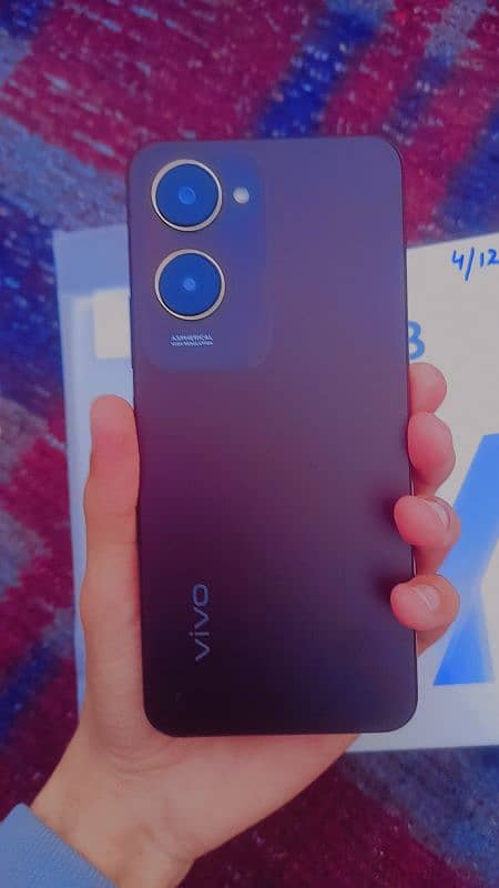 vivo Y18 3