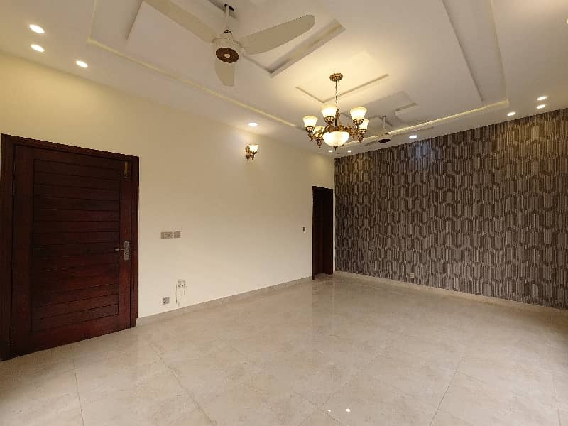 This Is Your Chance To Buy On Excellent Location House In DHA Defence Phase 1 Islamabad 26