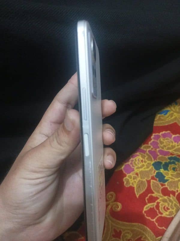 infinix note 11 6 Ram 128 memory 1