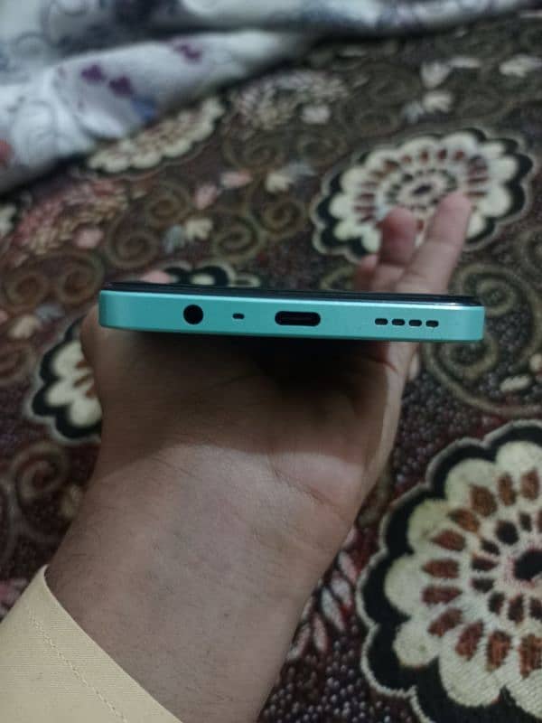 realme C51 condition new all most no screech 2