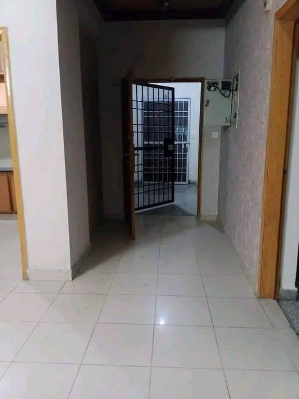 40*80 Ground floor for rent in G-13 3