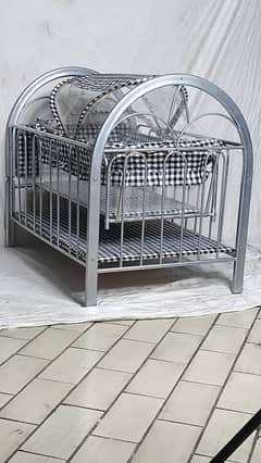 baby cot & bed