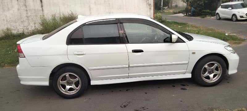 Honda Civic EXi 2005 10