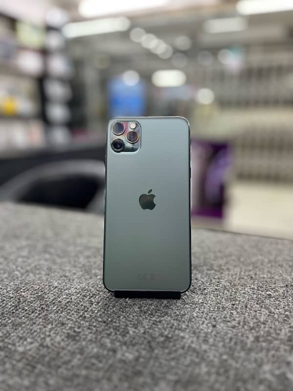 iPhone 11 Pro Max 64gb NON PTA 4