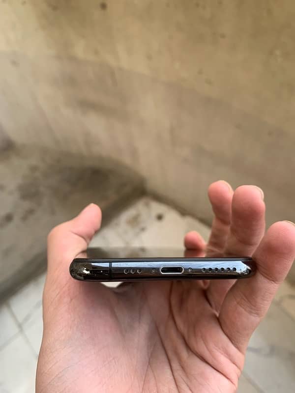 iPhone Xs Non pta 64gb 4