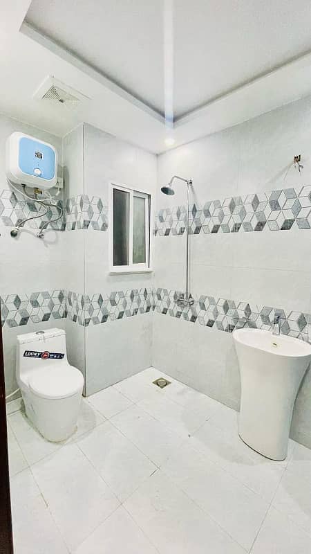 One bedroom apartment for short stay  in bahria town lahore 4