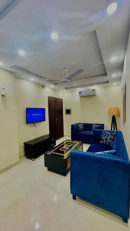 One bedroom apartment for short stay  in bahria town lahore 1