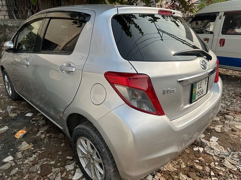 Toyota Vitz 2017 4