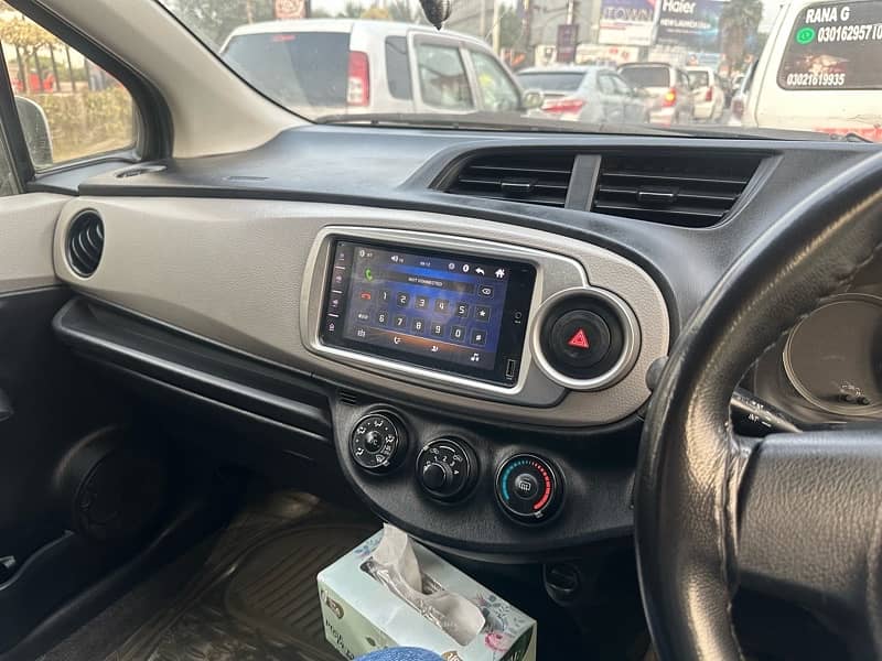 Toyota Vitz 2017 6