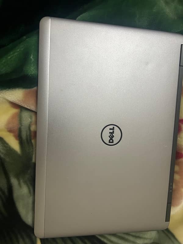 Dell latitude E7440 core i5 1