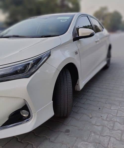 Toyota Altis Grande 2021 4