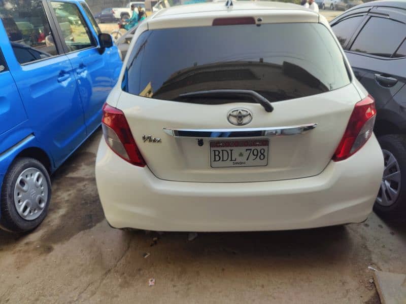 Toyota Vitz 2012 2