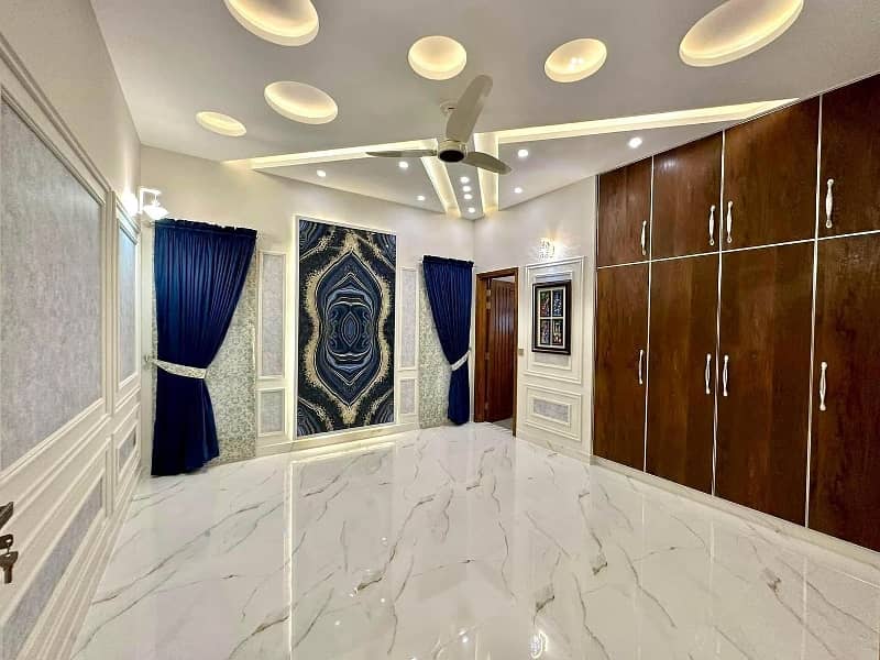 BRAND NEW 10 MARLA HOUSE FOR SALE CENTRAL PARK LAHORE 3