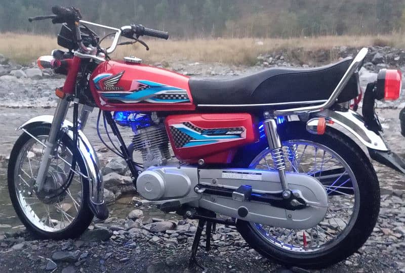 Honda 125 Model 2020 in very good condition. 6