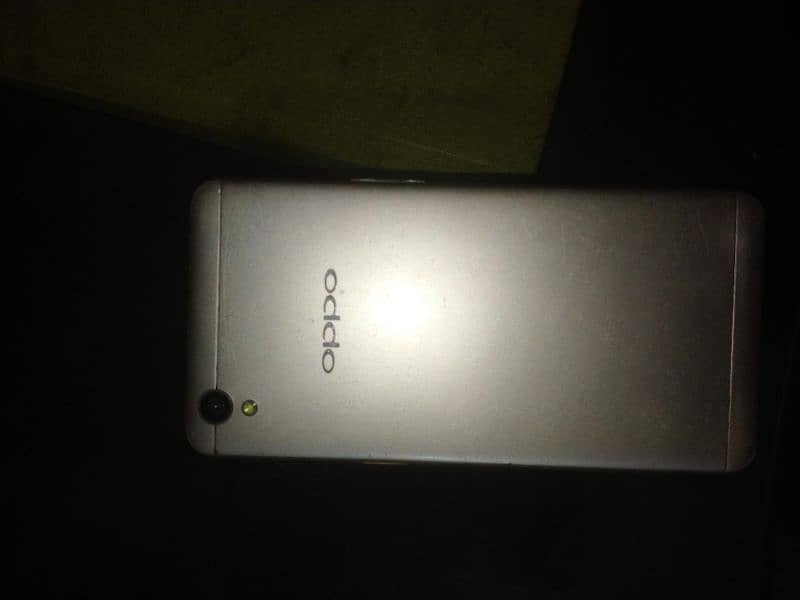 Oppo A37 2/16 0