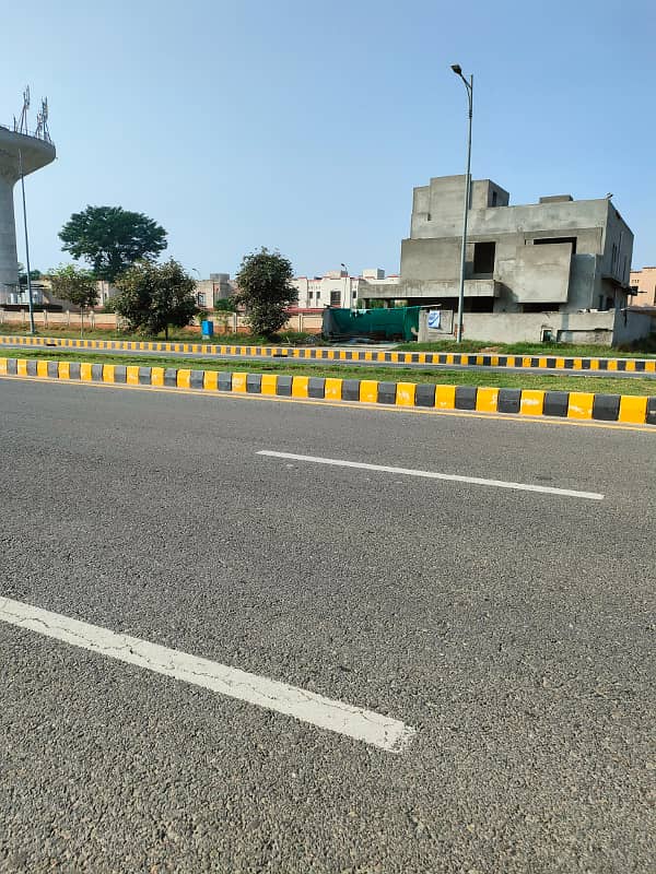 1 Kanal Outclass Location Residential Plot No 653 For Sale In DHA Phase 7 Z1 Block Lahore 2