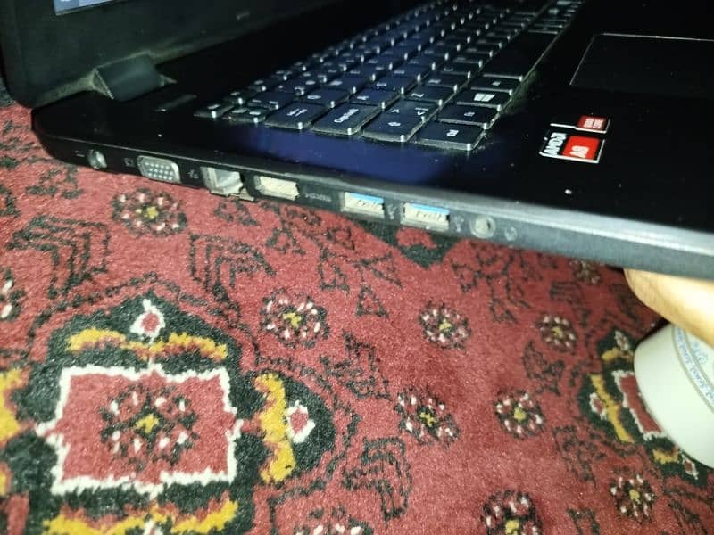 Acer Aspire E-17 laptop 5