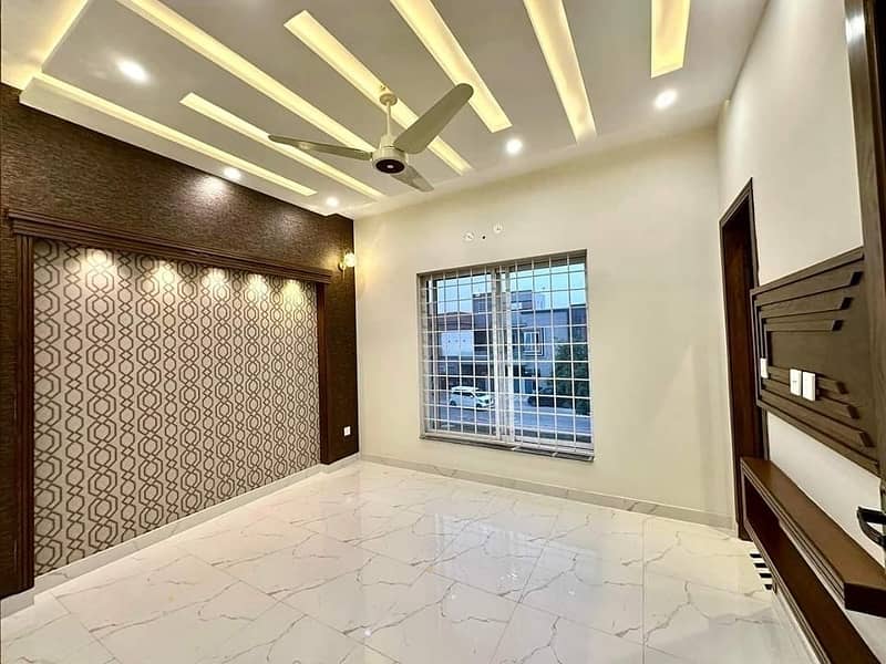 3 Years Installments Plan House For Sale In Park View City 11