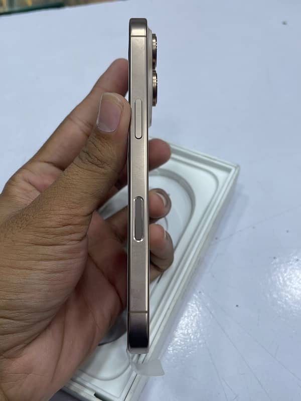 iphone 16 pro non pta JV desert 100bh 3