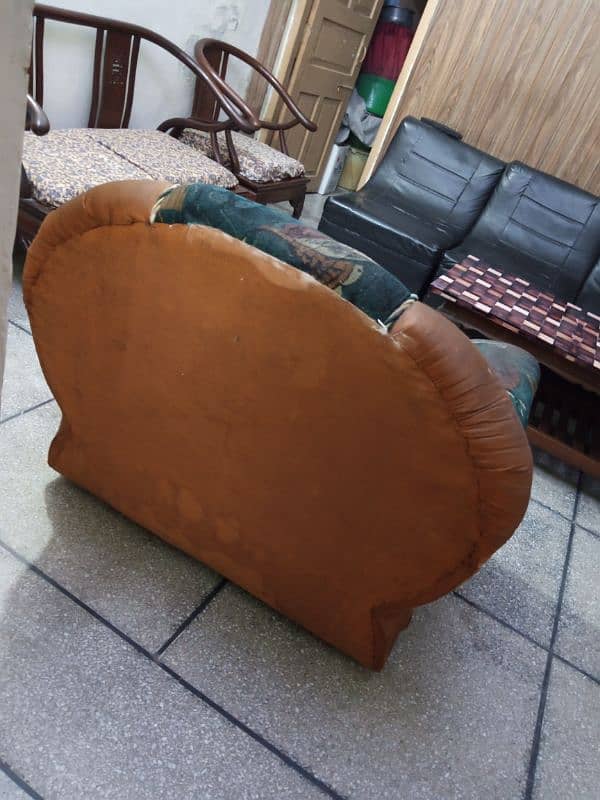 1 seater sofa 2