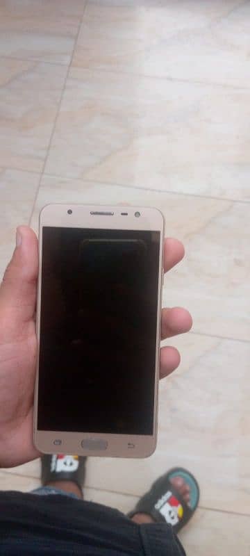 samsung Galaxyj7 prime 1