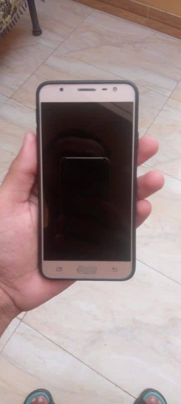 samsung Galaxyj7 prime 3