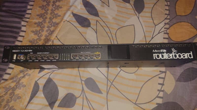 Mikrokit router board RB2011 11PORT GIG 1