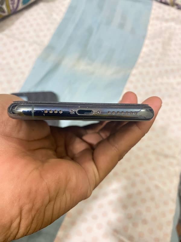 iphone 11 pro max PTA Approved 1