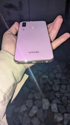 Vivo y17