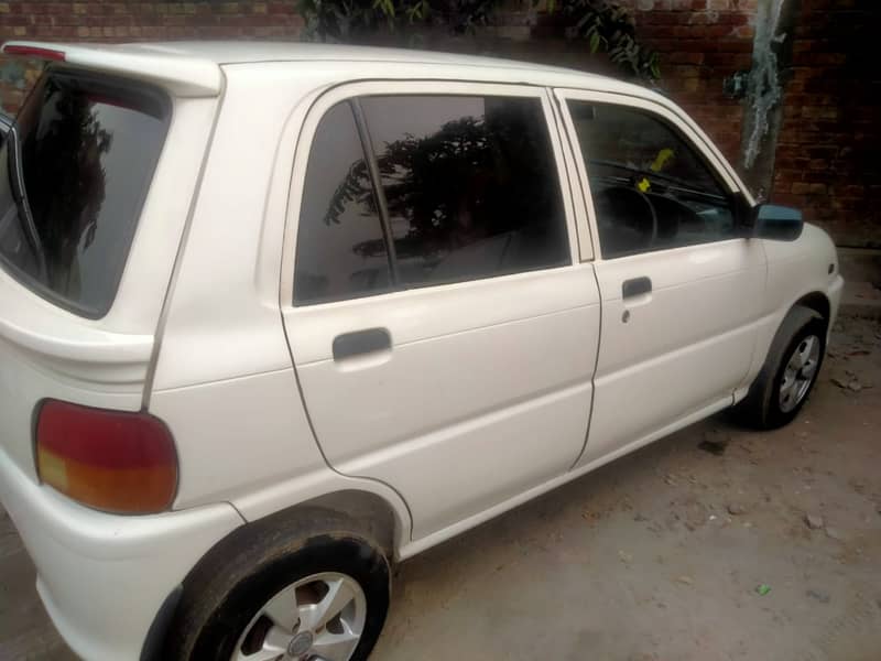 Daihatsu Cuore 2006 1