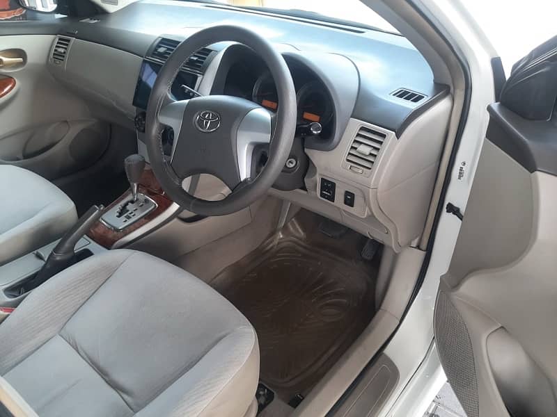 Toyota Corolla Altis 2010 9