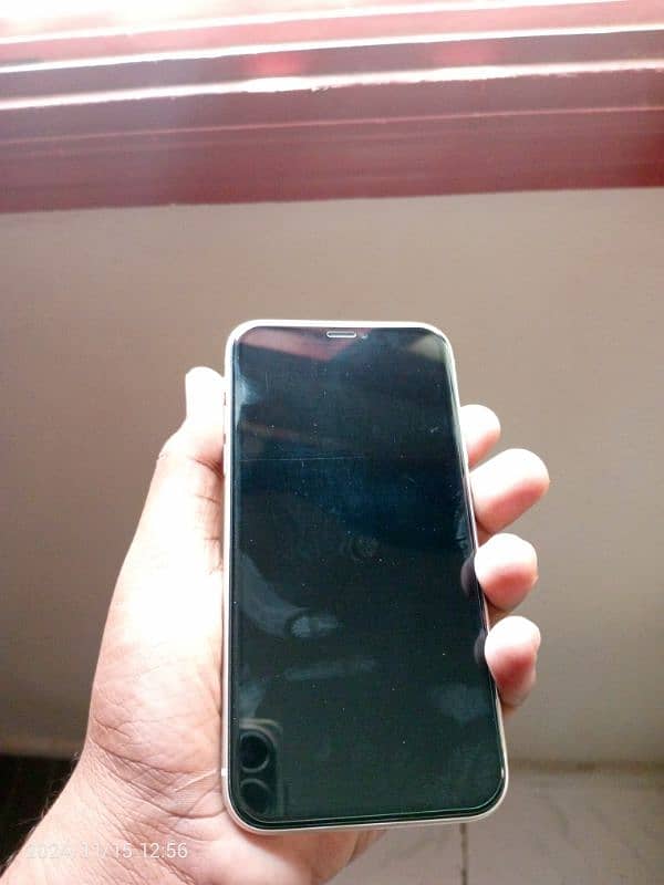 Iphone 11 64Gb With Box 10/10 5